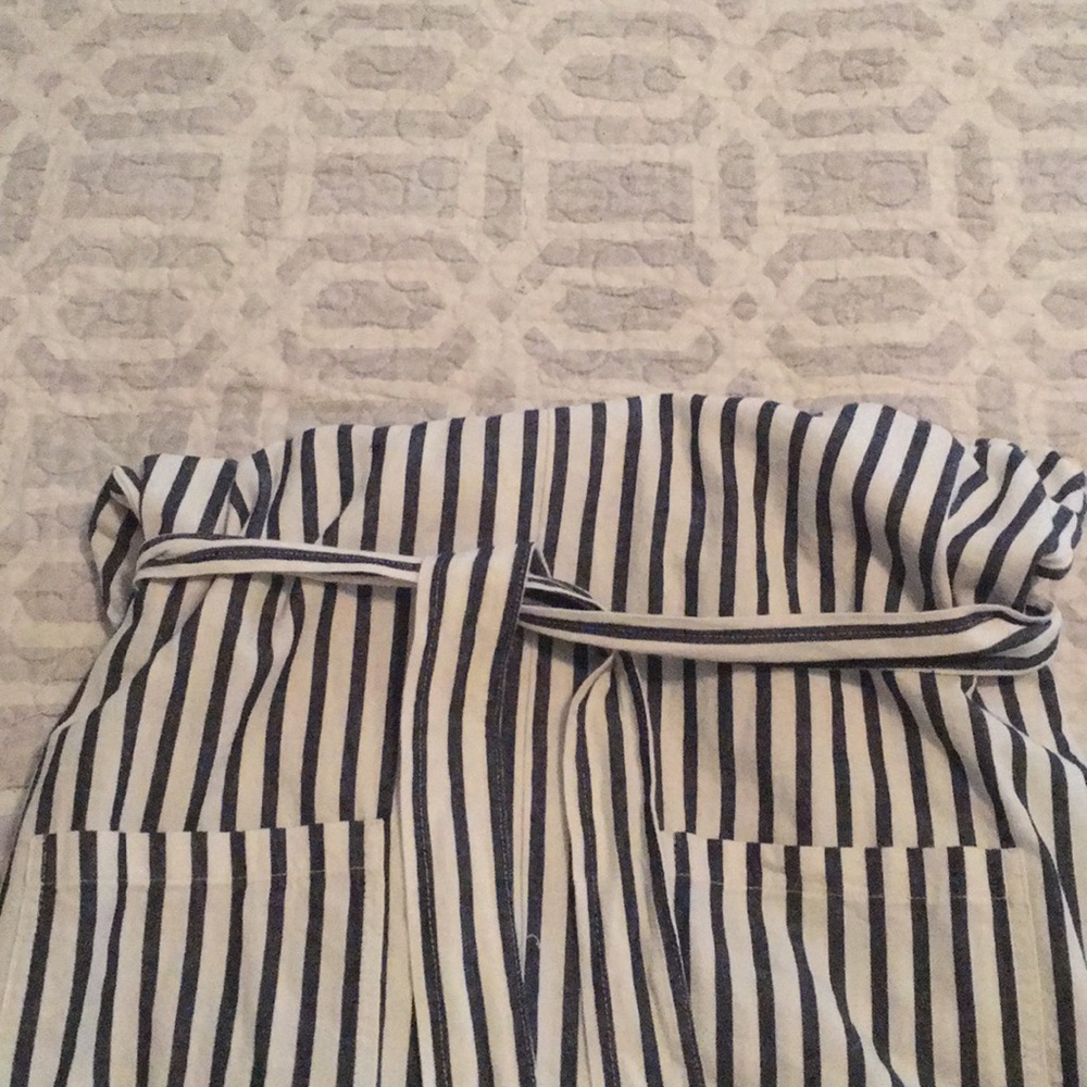 Universal Threads Jumper - Picture 4 of 6